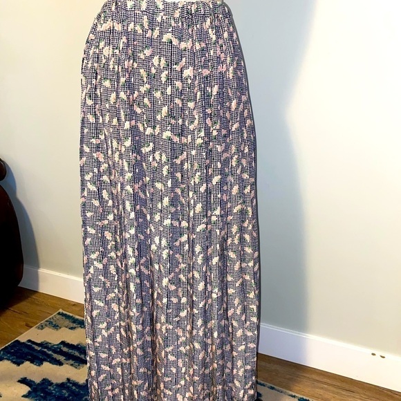 Vtg 100% Silk Floral Houndstooth Pleated Maxi Skirt Elastic 14” Stretch Waist M - Picture 2 of 6